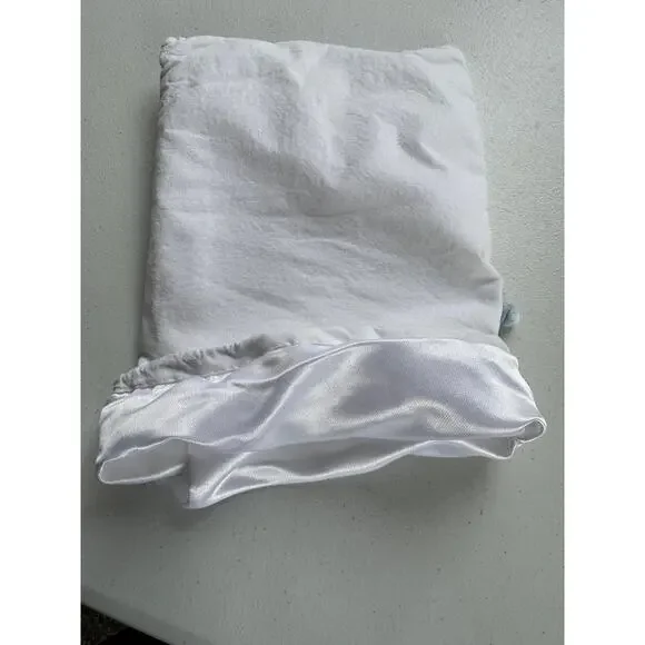 Christian Louboutin Dust Bag White Cotton Satin Drawstring Shoe Bag - Picture 6 of 7